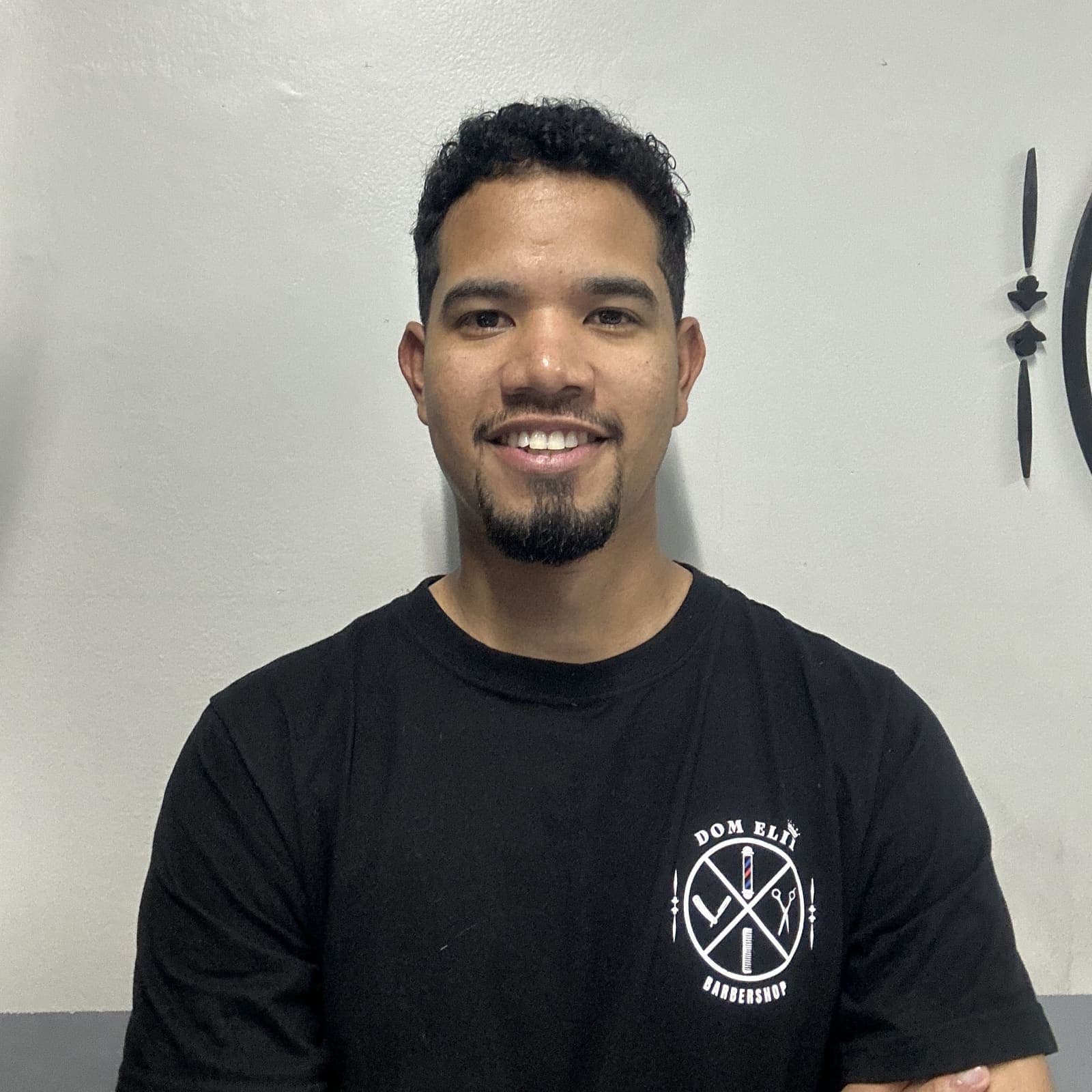 Lucas Eduardo, Barbeiro na Dom Elii Barbershop