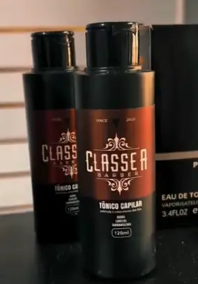 Linha Classe A disponível na loja da Dom Elii Barbershop